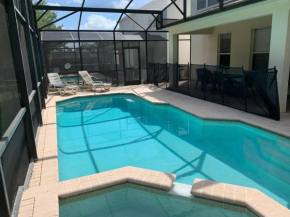 Windsor Hill Resort Home w Pool, 5 Min from Disney